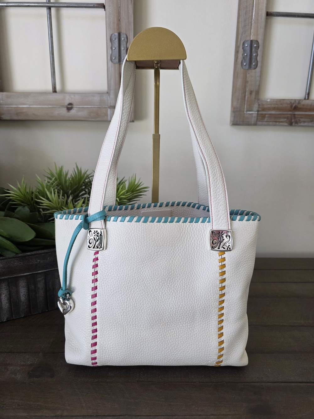 Brighton White Leather Tote Whipstitch Detail Floral Lining Heart Charm - Picture 2 of 13